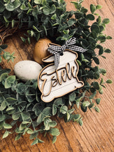 Load image into Gallery viewer, Farm house Easter name tag/ custom ship lap bunny